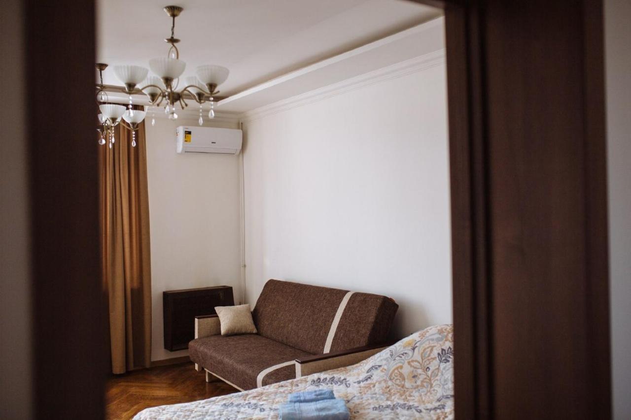 Затишна 1 Кімнатна Квартира, Вокзал Ivano-Frankivsk Exteriér fotografie